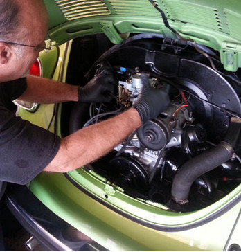 image of engine compartment on 1960's VW bug